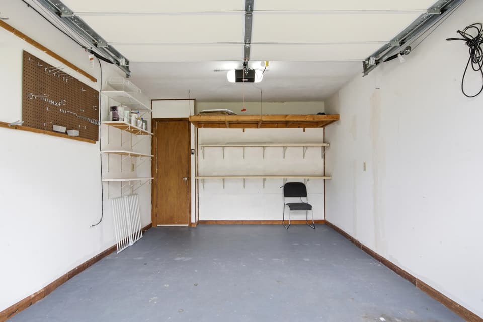 315 Cherokee Drive Unit B, photo 24 of 32