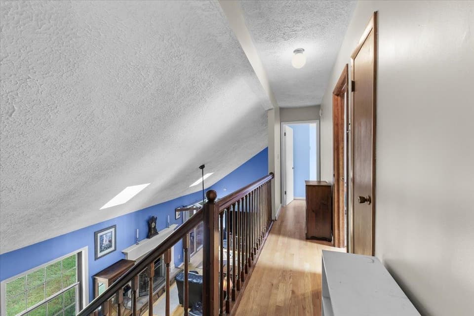 435 Mulberry Drive, photo 28 of 36