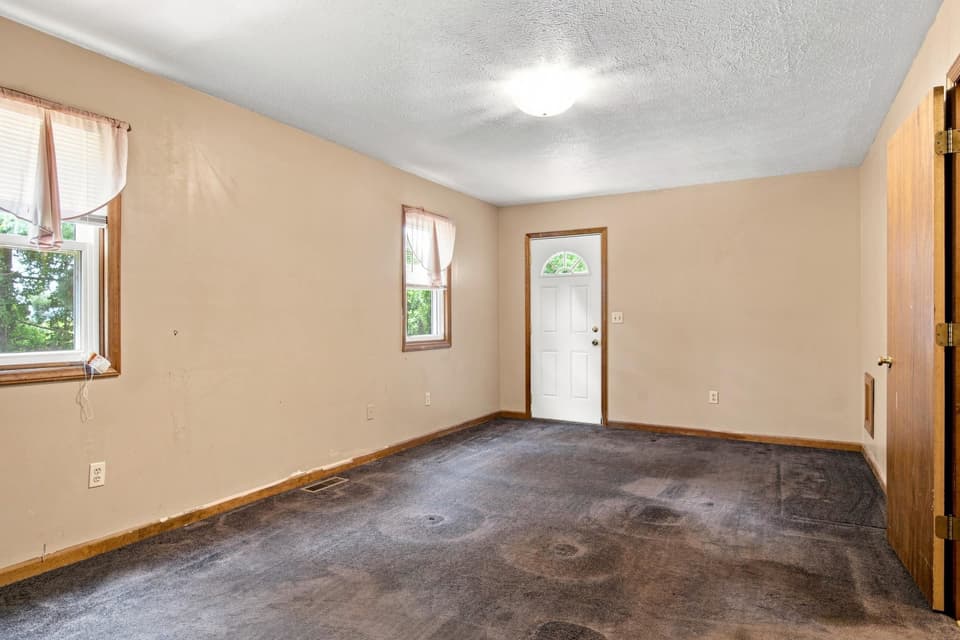 1220 Flint Drive, photo 23 of 40
