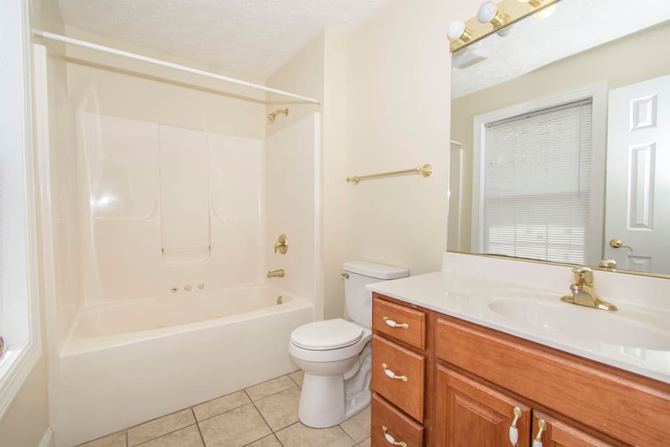 855 Oak Tree Boulevard, photo 22 of 31
