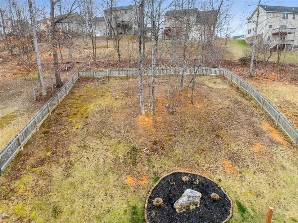 1041 St Clair Lane, photo 40 of 40