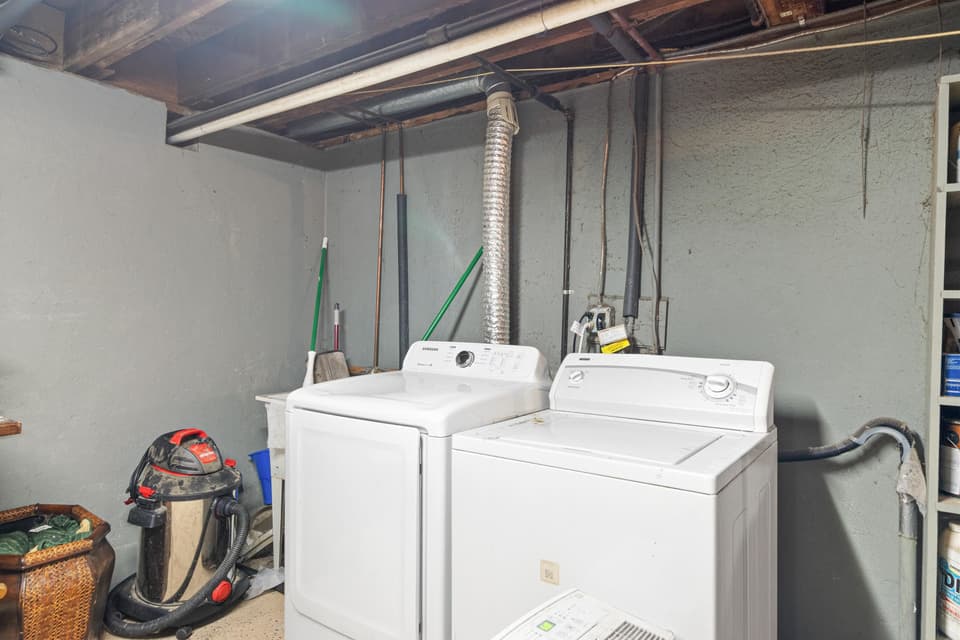 120 Cherry Lane, photo 27 of 33