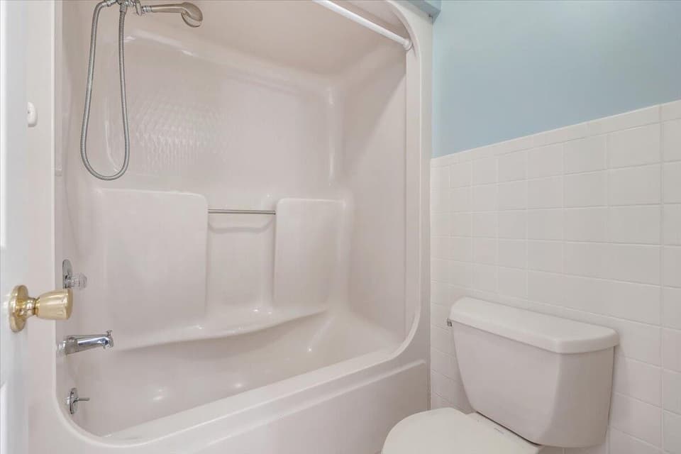 765 W Main Street, photo 27 of 40