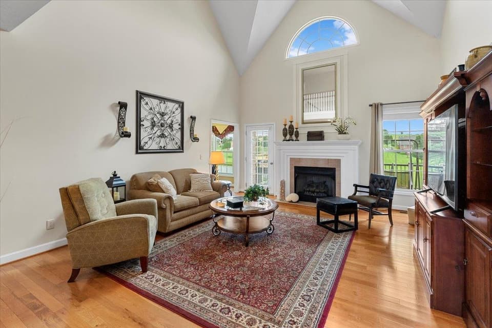 2280 Lake Vista Drive, photo 19 of 40