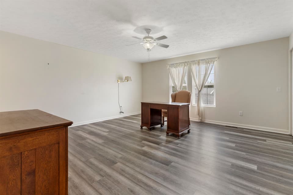 115 Darci Drive SE, photo 18 of 27