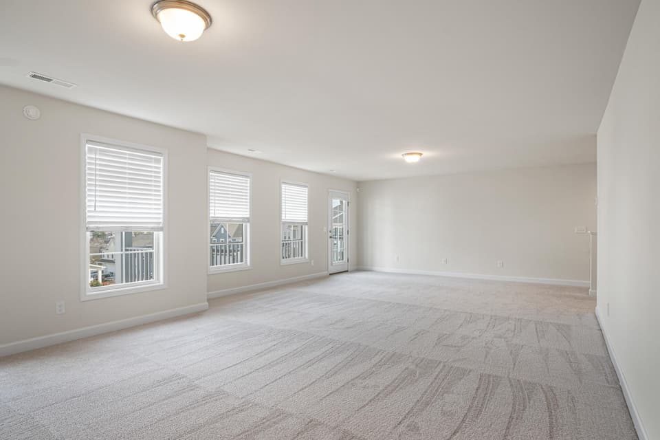 215 Hamilton Avenue NW, photo 27 of 40
