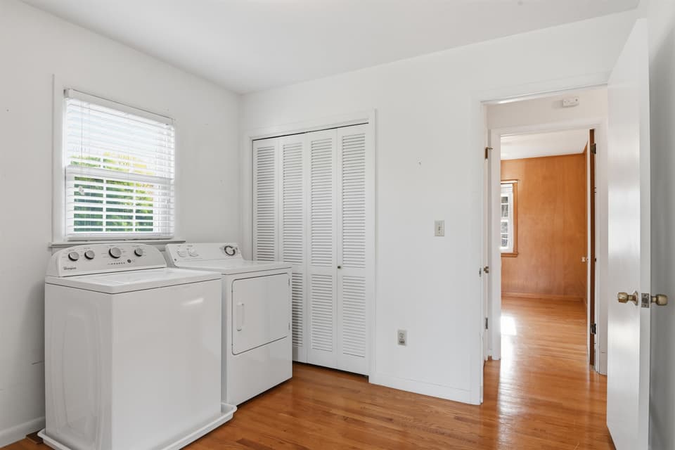 280 Cheverly Drive, photo 14 of 40