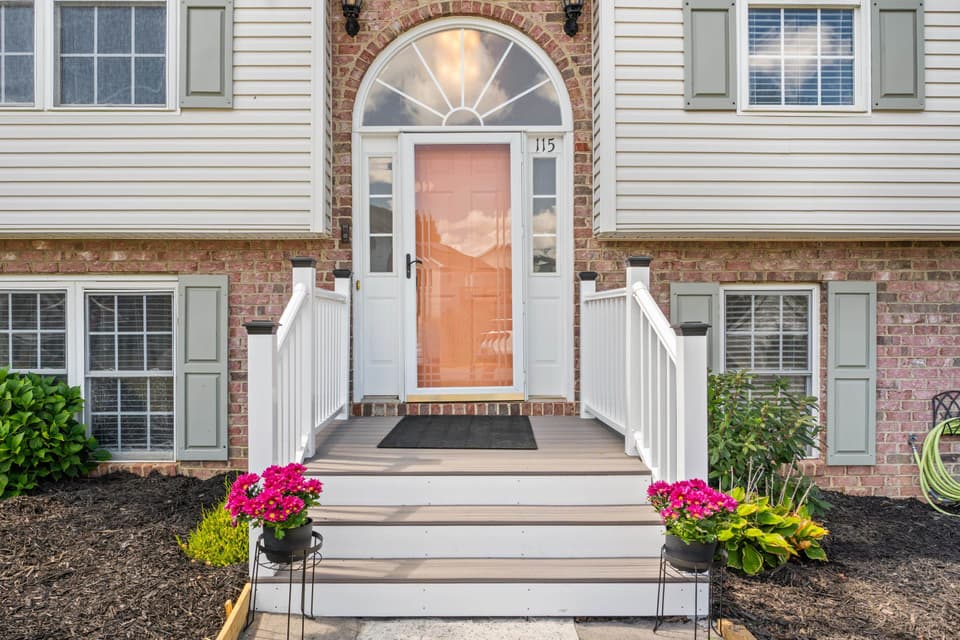 115 Tula Circle, photo 5 of 40