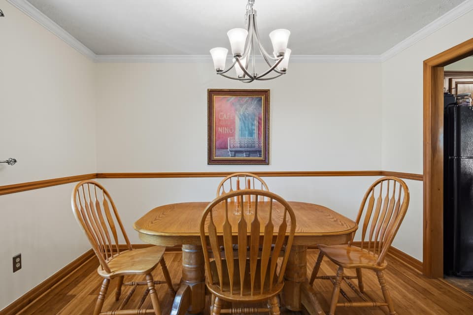 680 Liberty Via, photo 5 of 40
