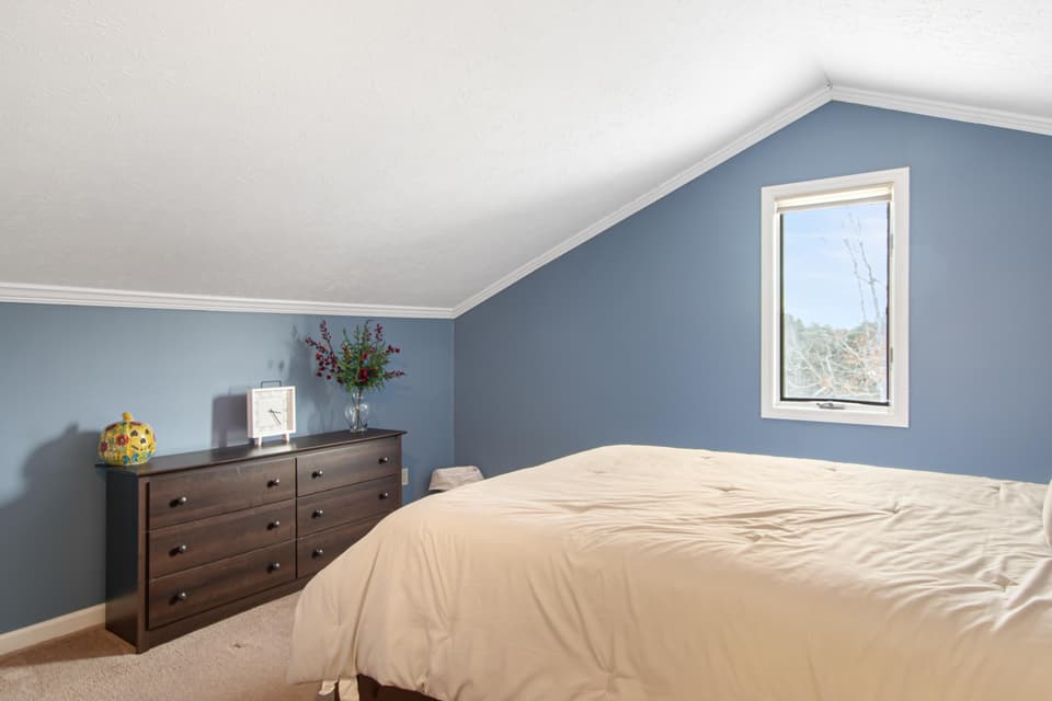 285 Emerald Boulevard, photo 32 of 40