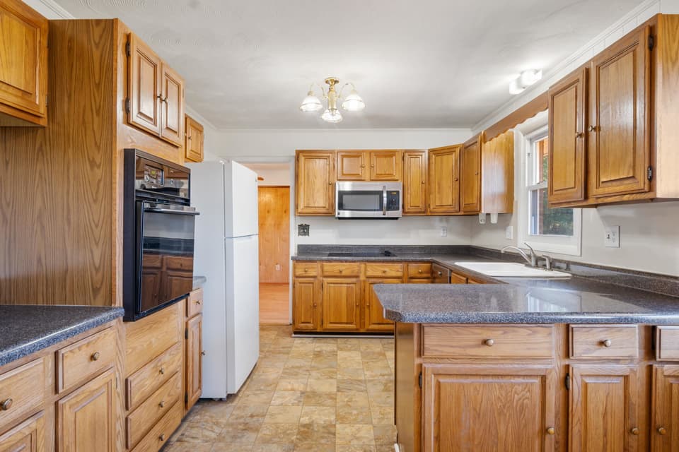2272 Lupine Lane, photo 36 of 40