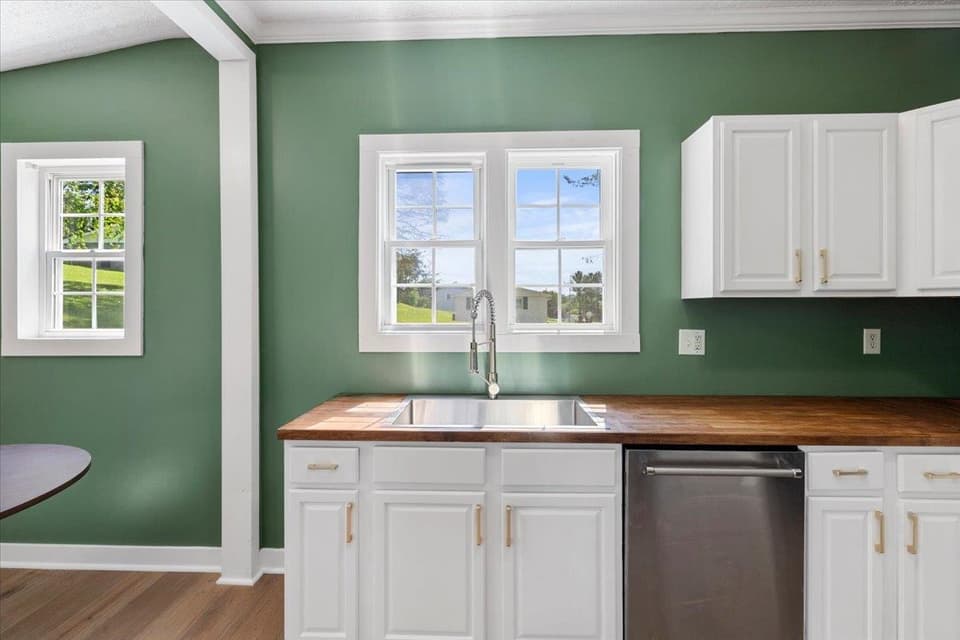 760 Church Street, photo 13 of 40