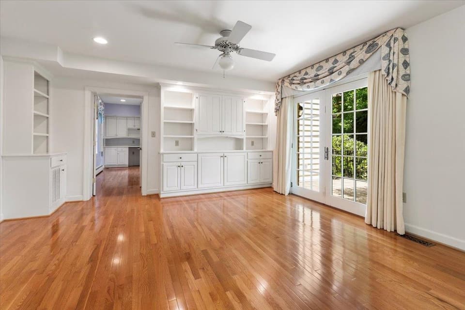 940 Oak Drive, photo 25 of 40