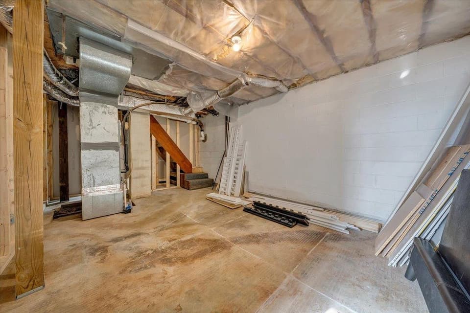 2672 Violet Lane, photo 23 of 34