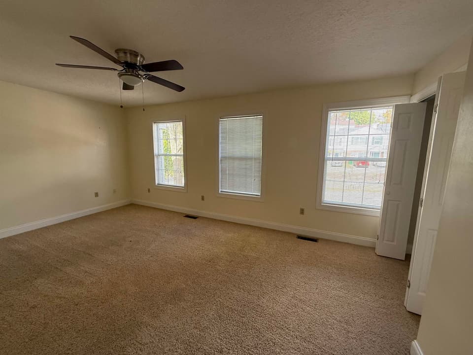 240 Bronze Leaf Drive, photo 17 of 22