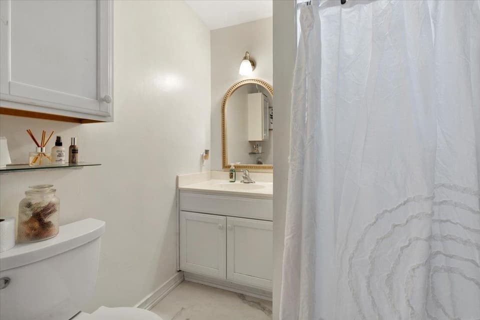 1144 Round Meadow Drive, photo 33 of 40
