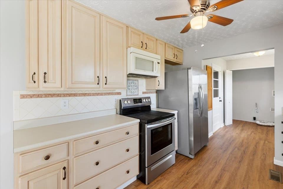 2105 Childress Road, photo 18 of 40