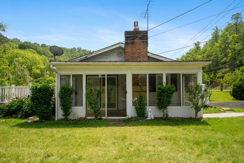 2944 Pilot Road, photo 11 of 40