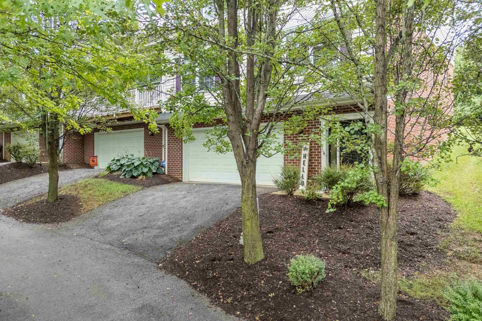 420 Tall Oak Boulevard, Christiansburg, VA