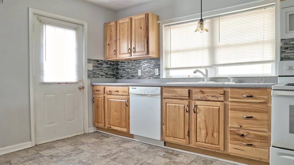 779 Dabney Road, photo 12 of 23