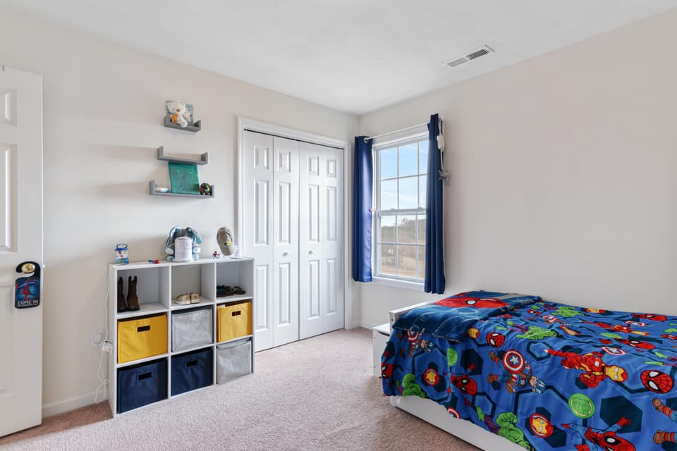 535 Keystone Drive, photo 27 of 40