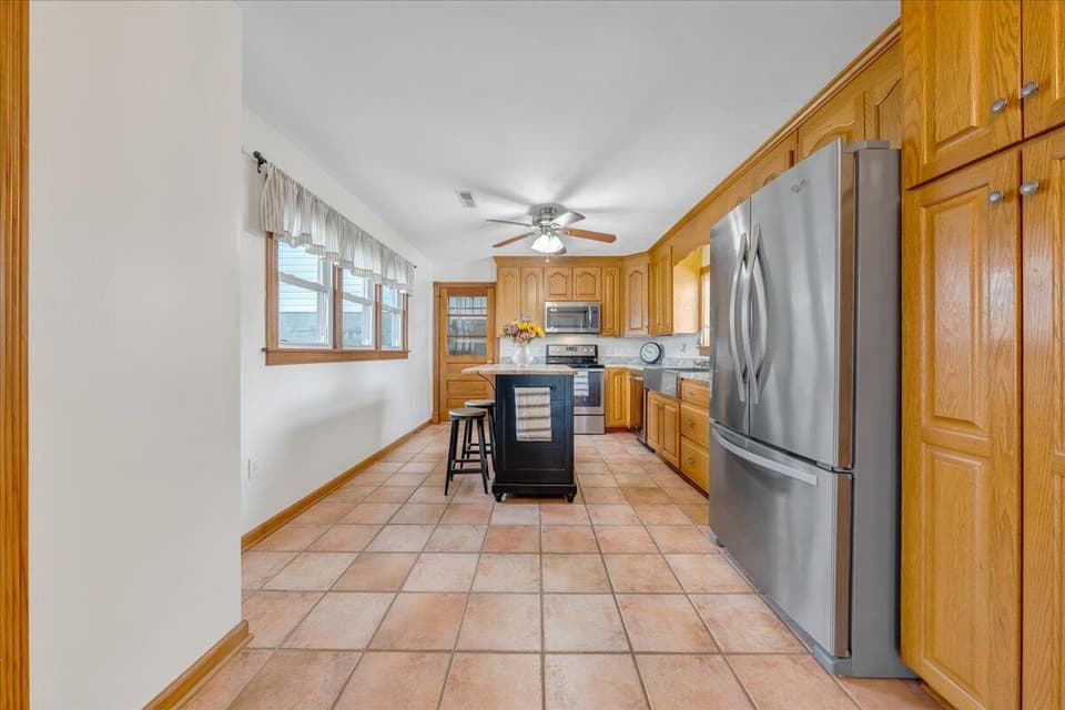 3624 Dairy Road, photo 10 of 38