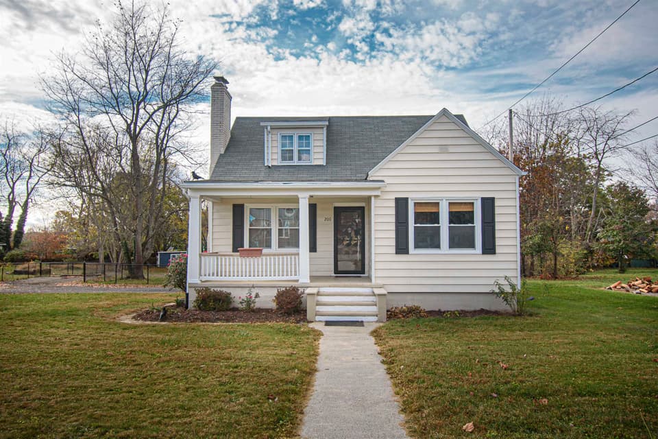 200 Hagan Street, Christiansburg, VA