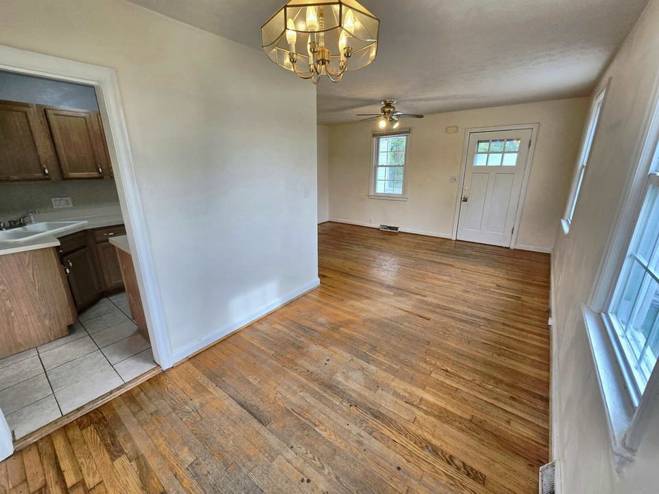 165 Clearview Drive, photo 6 of 26