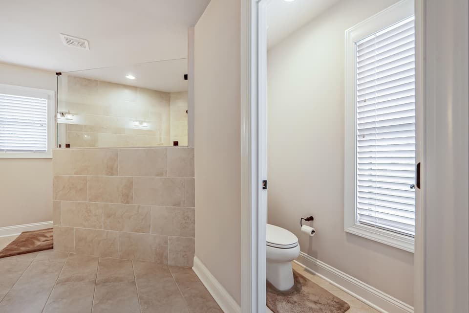 1042 Round Meadow Drive, photo 32 of 40