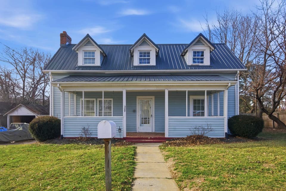 509 W Main Street, photo 2 of 40