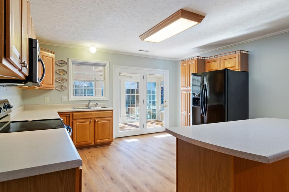 135 Justin Lane, photo 18 of 38