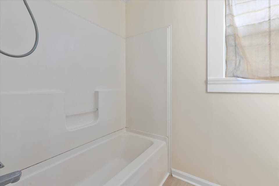 1033 Walton Road, photo 20 of 37