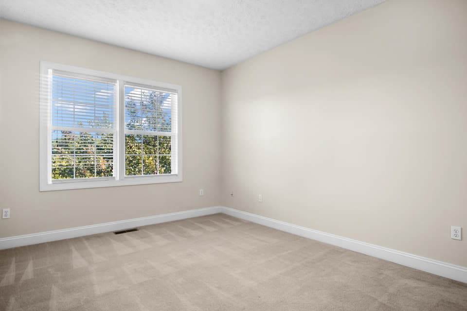 510 Oak Tree Boulevard NW, photo 23 of 33
