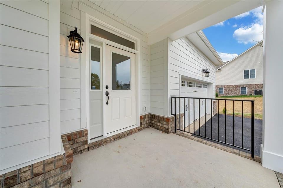 974 Round Meadow Drive, photo 4 of 40