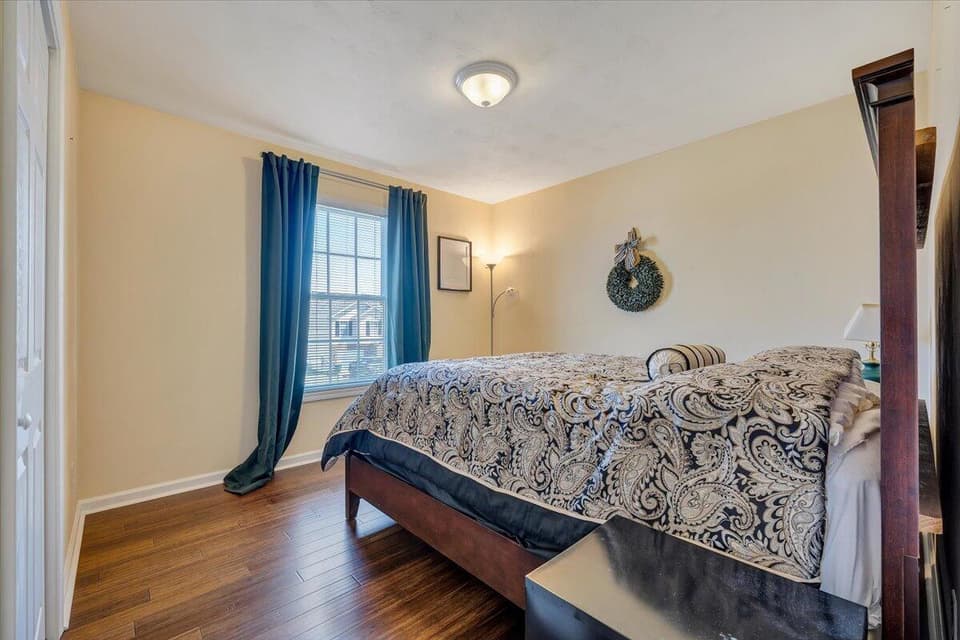 440 Chelsea Loop, photo 16 of 37