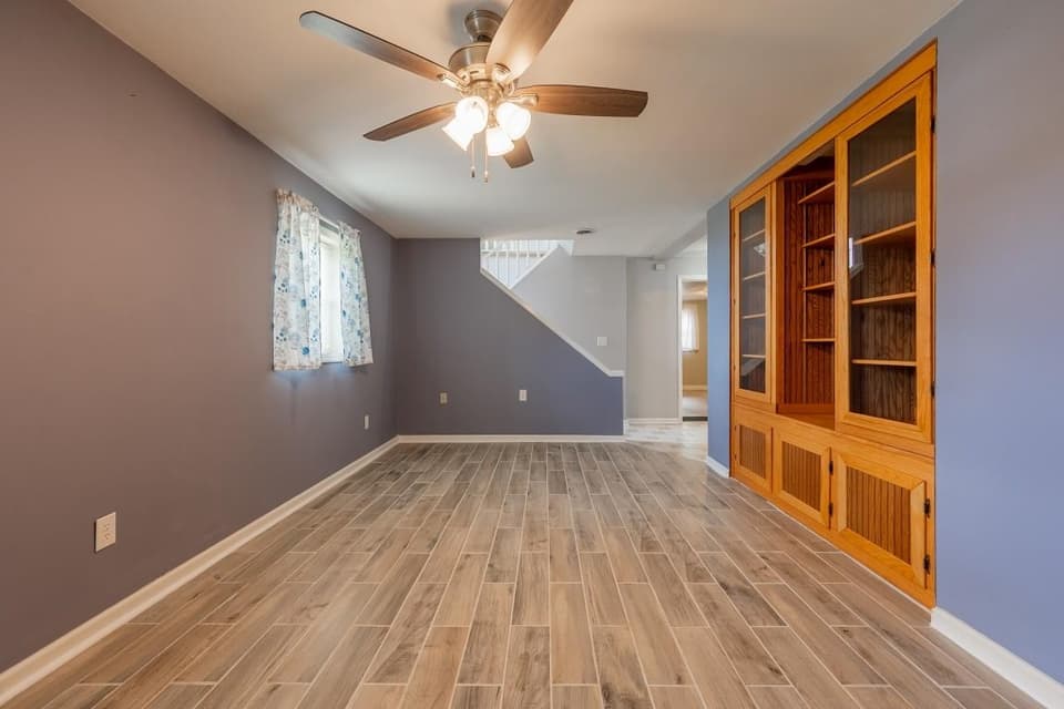 265 Mulberry Drive, photo 34 of 40