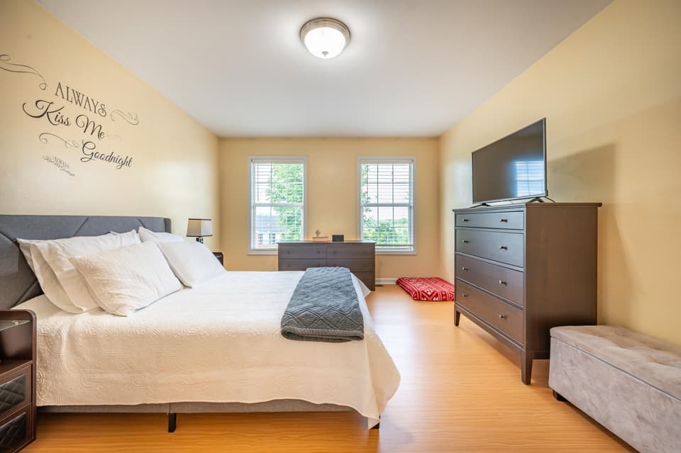 435 Majestic Drive, photo 11 of 26