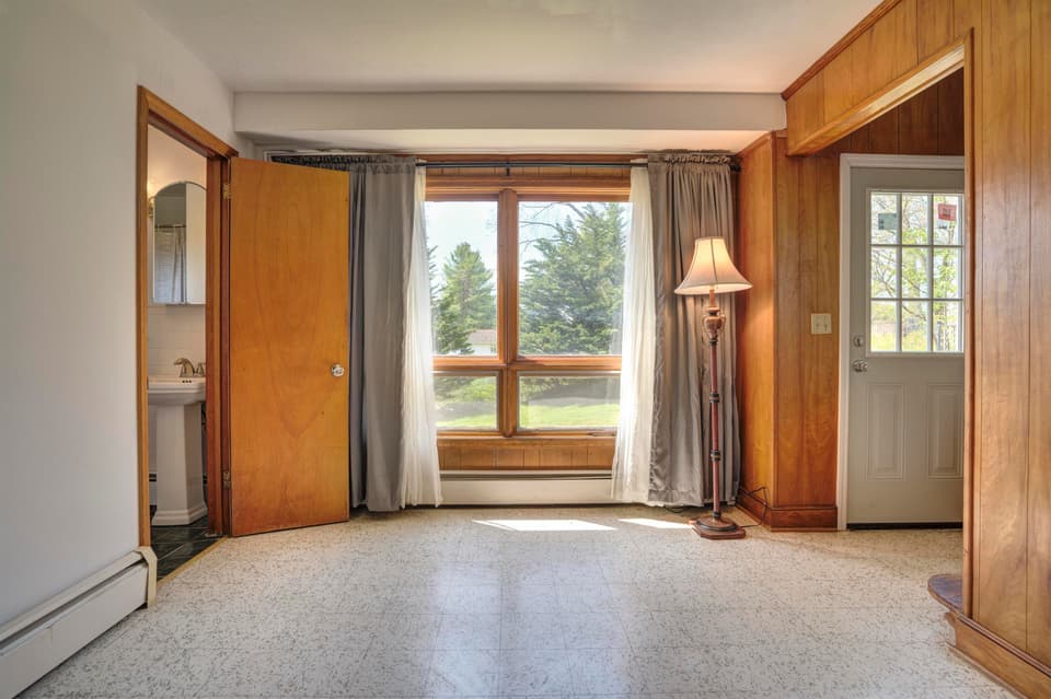 345 Overhill Road, photo 25 of 40