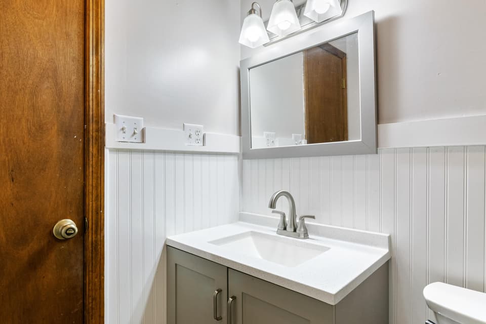 1155 Hans Meadow Road, photo 19 of 34