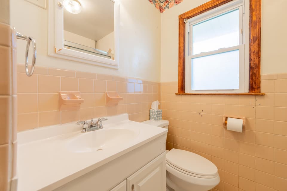 270 Dunlap Drive, photo 27 of 40