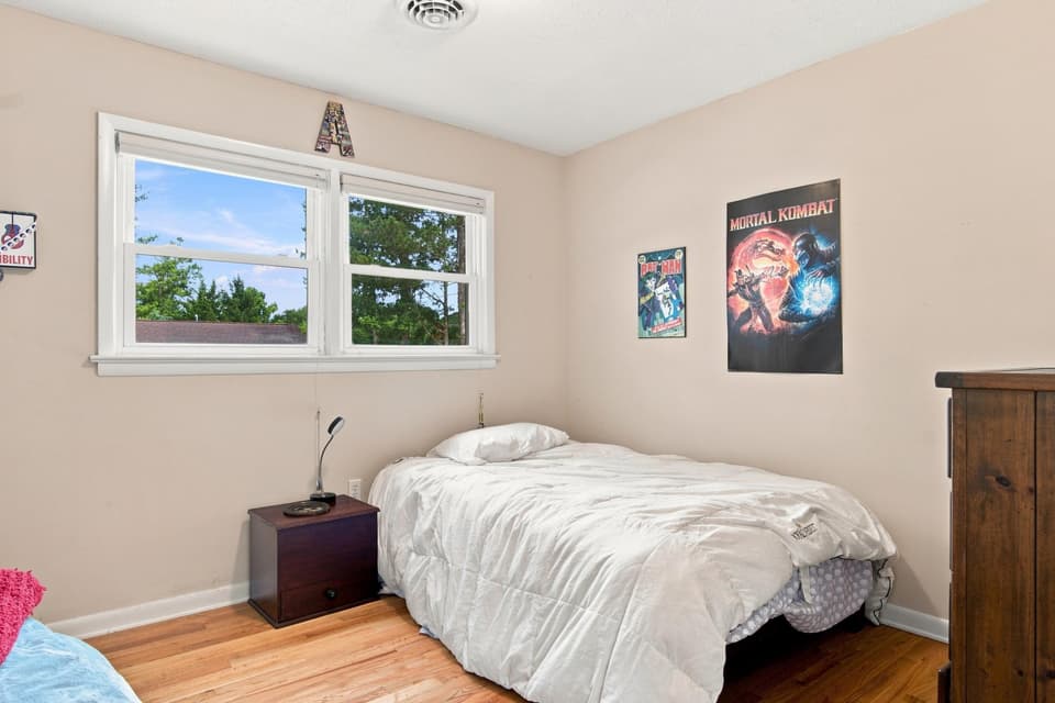 325 Cheverly Drive, photo 23 of 40