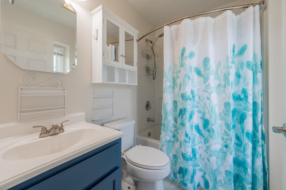 640 Warren Court, photo 31 of 40
