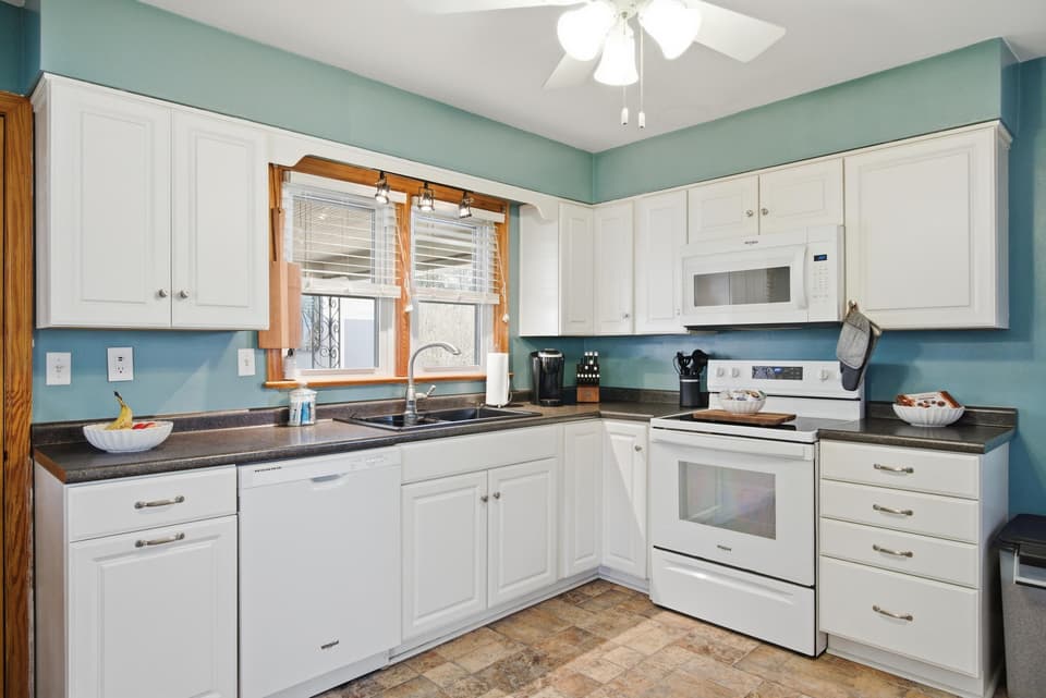 745 Second Street, photo 19 of 39