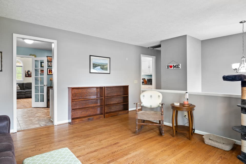 130 Somerset Street, photo 14 of 40