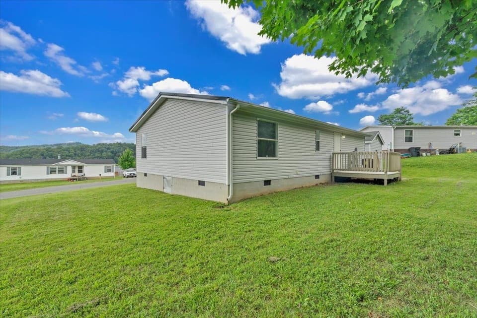 1631 Blue Spruce Drive, photo 24 of 33