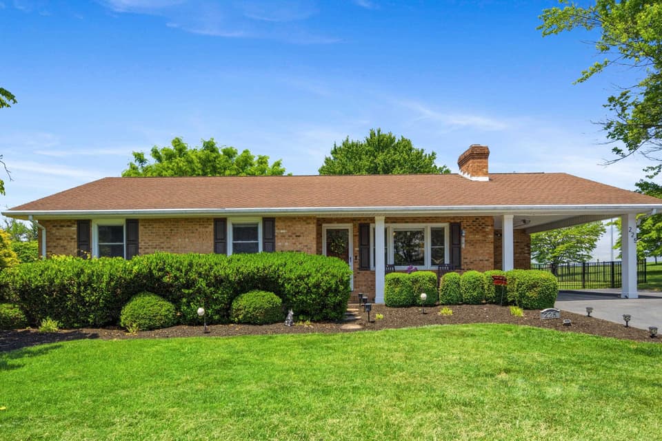 225 Gibson Drive, photo 3 of 40