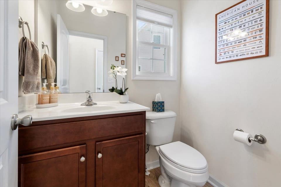 1140 Crosscreek Drive, photo 21 of 40