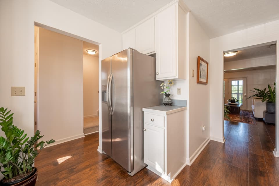 1654 York Dr NW, photo 13 of 38