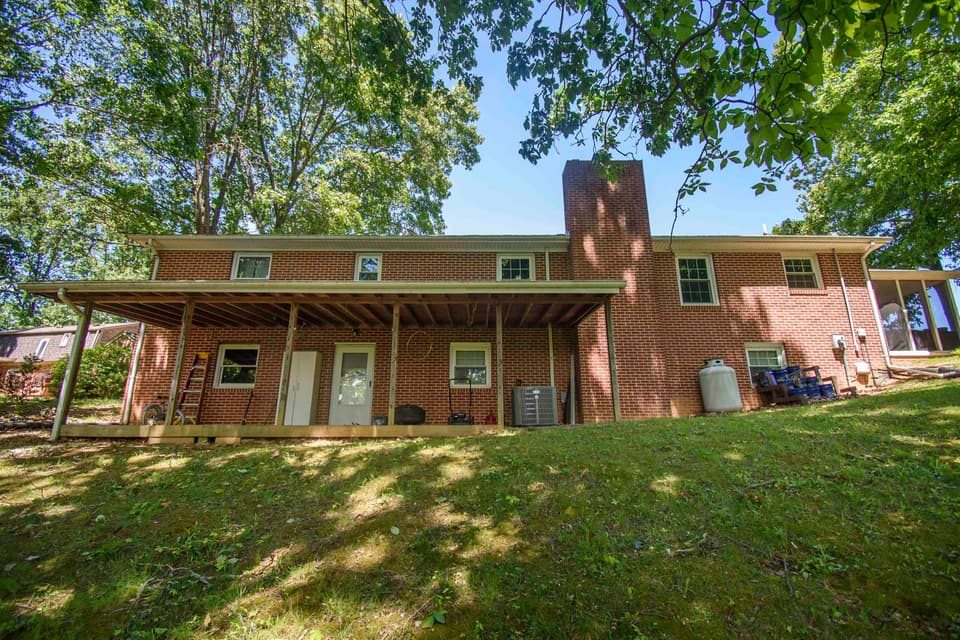 50 Mountain Top Drive, photo 4 of 36
