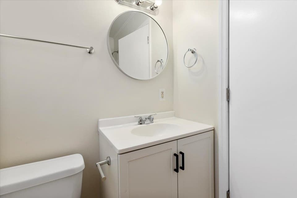 1033 Walton Road, photo 21 of 37